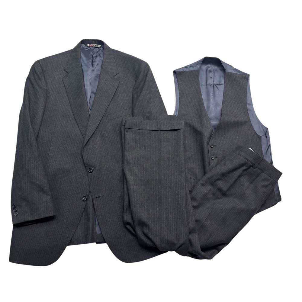 vtg Austin Reed 40R 34x30 Charcoal Pinstripe 3pc Pant Suit Wool USA Regentaire